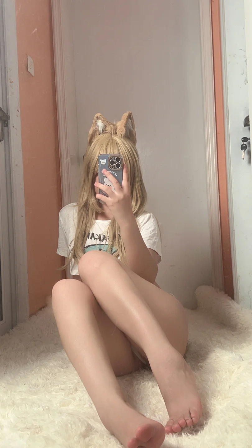 Nai_奈绯 - No.001 黄豆粉 [53P,1V-970MB] tg@simisebaisi 【丝足阁】043.webp